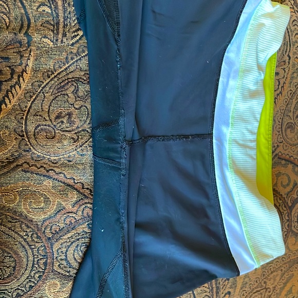 Lululemon leggings Size 8 - Picture 6 of 6